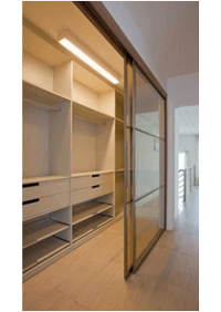 Линейная гардеробная комната с дверями купе Томск