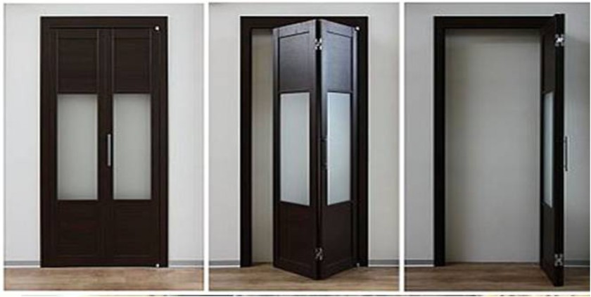 Шпонированные двери гармошка с матовыми стеклянными вставками Томск